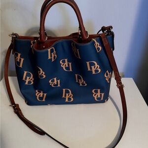 Dooney and Bourke leather satchel purse. Never been carried